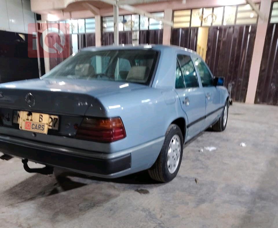 مرسيدس بنز E-Class